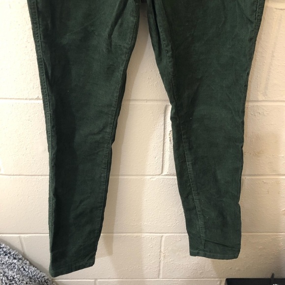 NWT ASOS Denim Green Corduroy Pants Size 30/32 - Picture 3 of 9